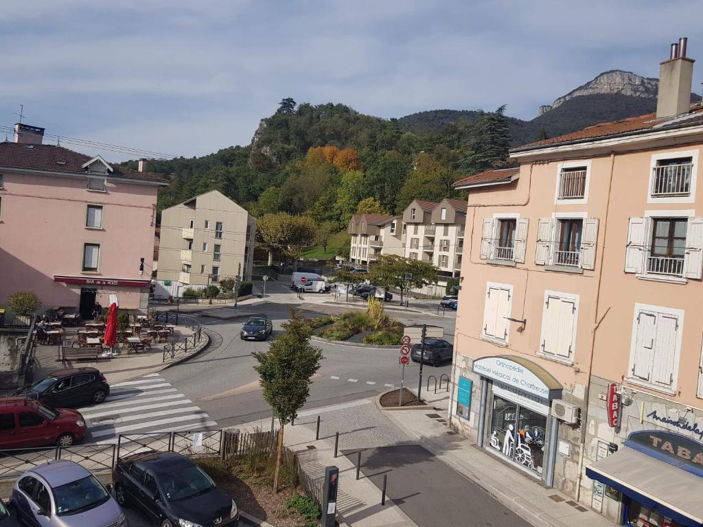 Appartement Charmant studio au cœur du village de voreppe 8 Rue de l'Isle, 38340 Voreppe