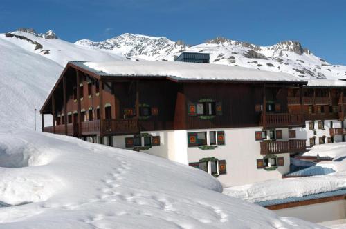 Charmant studio aux pieds des pistes vue sur la montagne Tignes france