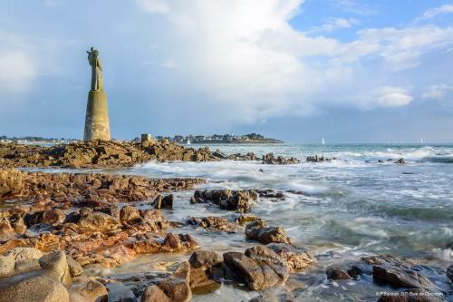 Charmant studio les pieds dans l’eau à Locmariaquer Locmariaquer france
