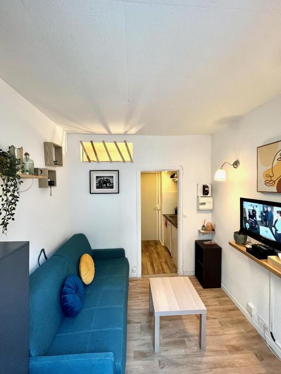 Appartement Charmant studio paris (quartier les batignolles ) 27 Rue Lécluse, 75017 Paris