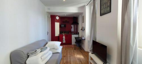 Appartement Charmant Studio proche Centre Ville et Gare 7 Avenue Hélios Lourdes