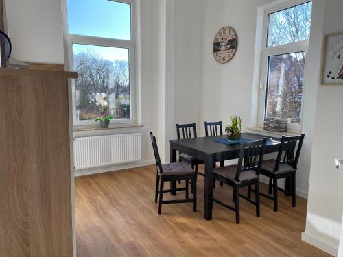 Appartement Charmante Altbauwohnung an der Kesselschleuse 2 5 Ligariusstraße 1.OG Emden