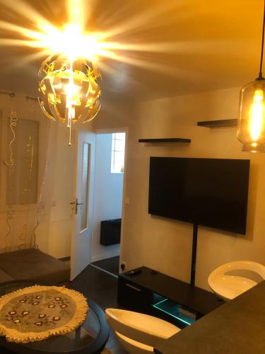 Appartement Charmante F2 25 Rue Jules Vallès Choisy-le-Roi