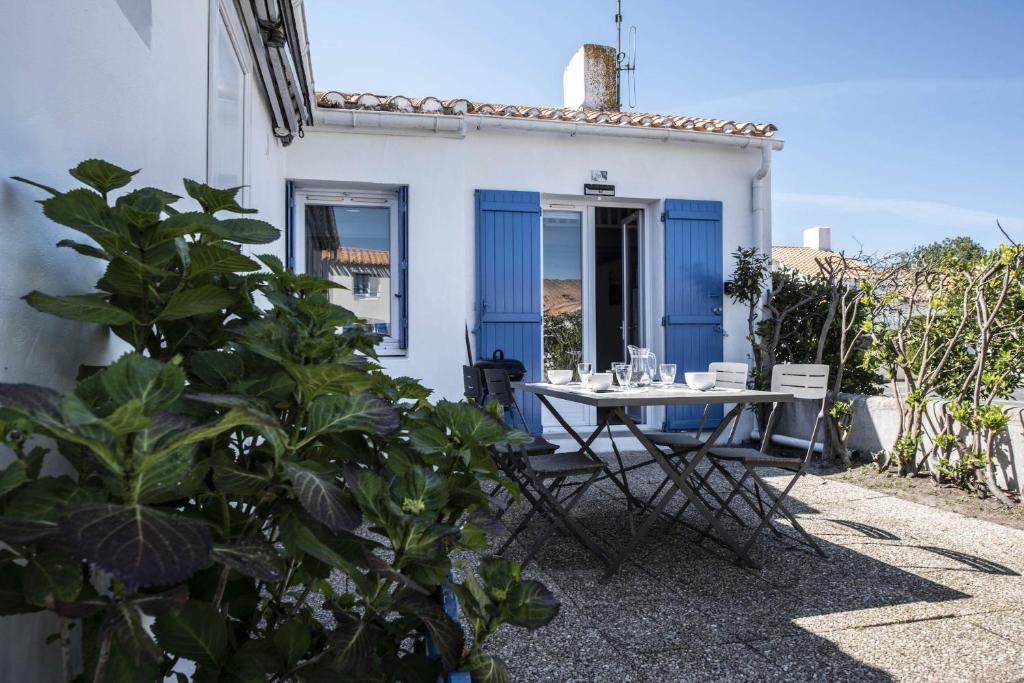 Maison de vacances Charmante maison pour 4 personnes sur l'Ile de Noirmoutier résidence Le Clos des Acacias, 26, 85330 Noirmoutier-en-l\'Île