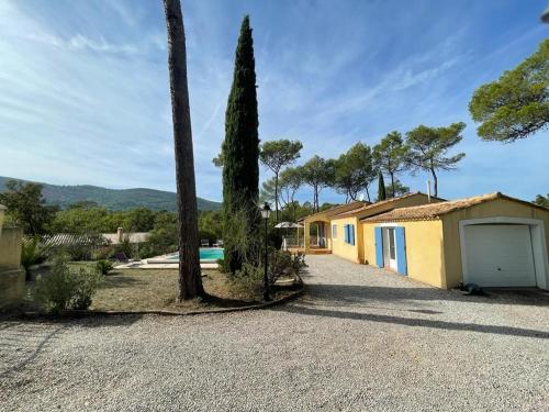 Villa Charmante Villa avec piscine et terrain de pétanque 415 Chemin de la Ponche Le Thoronet