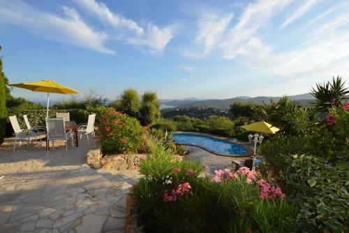 Villa Charmante Villa mit Pool und Panorama-Meerblick in den Golf von Saint-Tropez - Villa Montmajour 140 Impasse du Gai Chasseur Saint-Peïre-sur-Mer