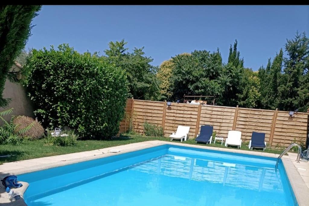 Villa Charmante villa provençale avec piscine & jardin le val d' aussel nord . Villa N 8  SArl Nolfen 357 Chemin de la Plaine, 06250 Mougins
