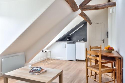 Charming 1 Bedroom Apt in the Heart of Paris (6F) Paris france