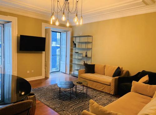 Charming 4 bedroom apartment in Chiado Lisbonne portugal