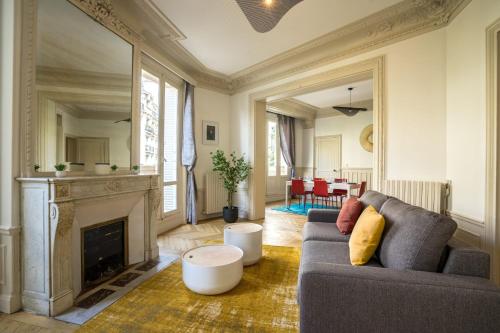 Charming apartment 12P- AuteuilLa Muette Paris france