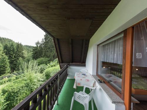 Charming Apartment in Finsterbergen Thuringia with Garden Friedrichroda allemagne