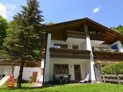 Appartement Charming Apartment in Sch nau am K nigsee with Barbecue  Mitterbach