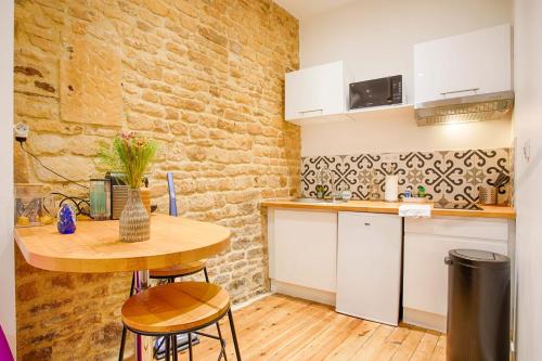 Charming apartment in the city center Caen france