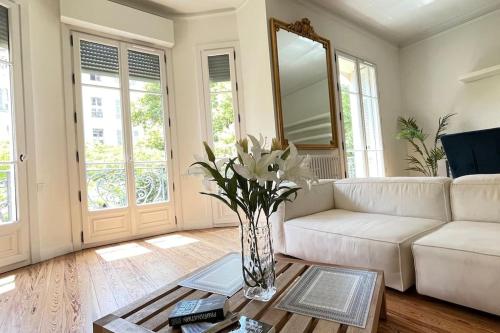 Appartement Charming apartment Nice Centre 4 Rue Clément Roassal Nice