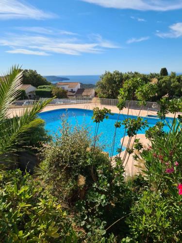 charming apartment - view of the Cavalaire bay La Croix-Valmer france