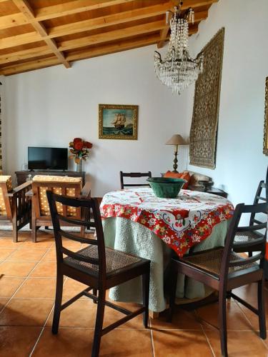 Charming apt in historic building in Serra da Estrela national park Vinhó portugal