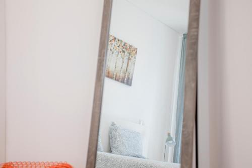 Appartement Charming Downtown Apartment - 4 PP/ AC/ TV/ WIFI 33 Rua de Coelho Neto Porto