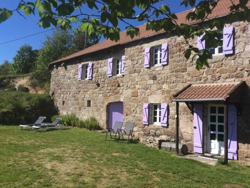 Charming Farmhouse in Cros de G orand with Swimming Pool Cros-de-Géorand france