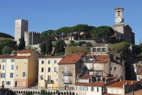 Charming Flat in Historic Center Cannes france