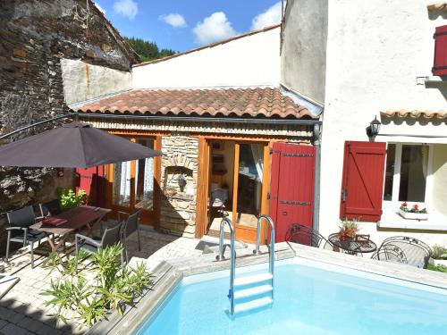 Charming holiday home in Cuxac Cabard s with pool Cuxac-Cabardès france