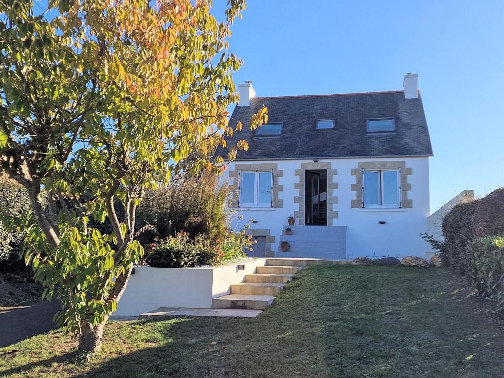 Maison de vacances Charming holiday home near the beach, Locquirec , 29241 Locquirec