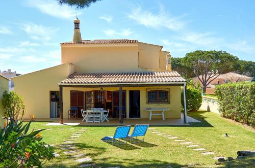 Maison de vacances Charming House Vilamoura Rua do Uruguai, 366 / Lote 33 Vilamoura