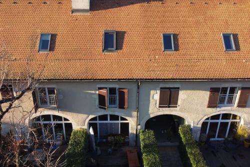 Appartement Charming Lux Apart-triplex 15 min from Geneva 138 Route de la Douane Sauverny