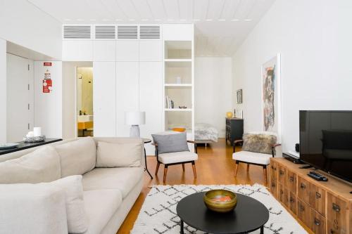 Charming & Modern Flat close to Time Out Market Lisbonne portugal