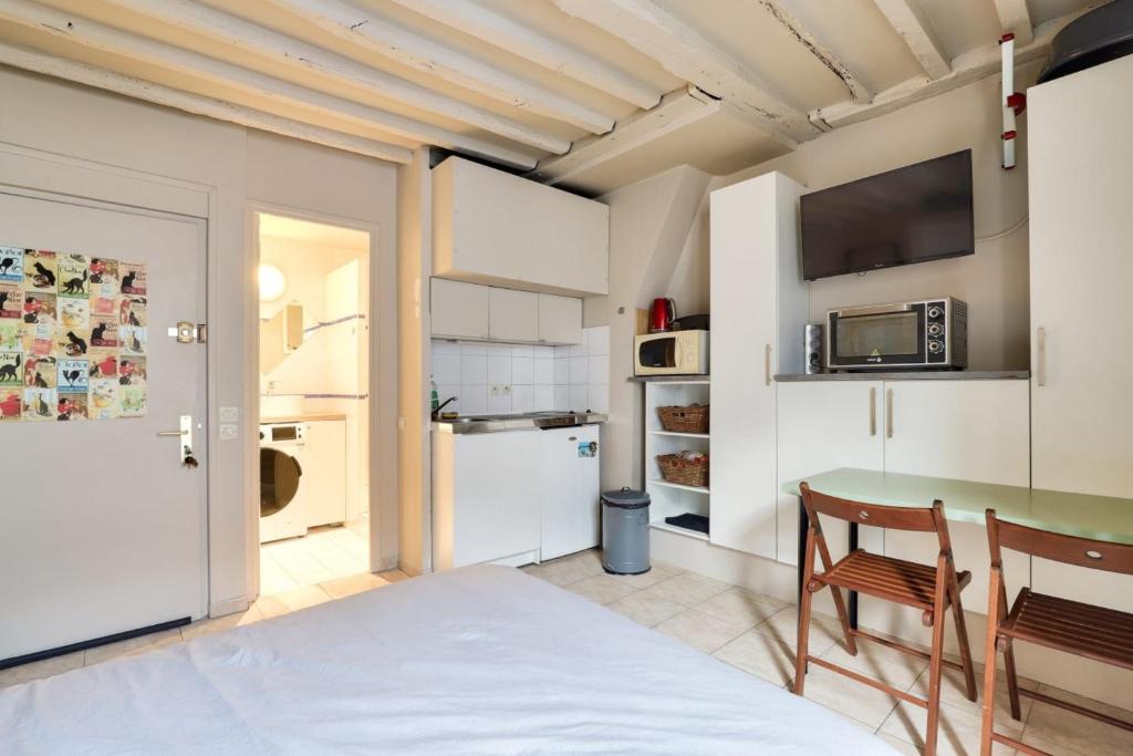 Appartement Charming studio near Bastille 19 rue Beccaria, 75012 Paris