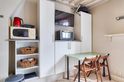 Appartement Charming studio near Bastille 19 rue Beccaria Paris