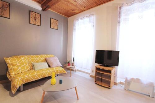 Charming studio near PARC LONGCHAMP Marseille france