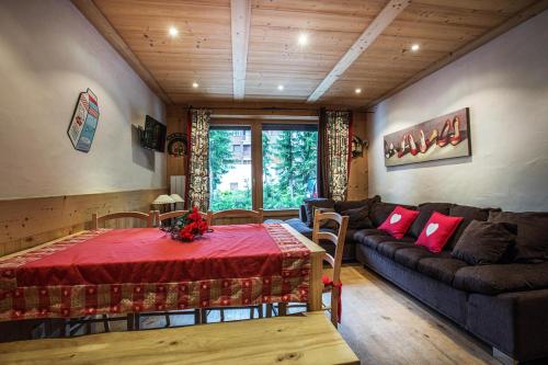 CHAS6 - Superbe appartement, centre ville proche pistes et commerces Val dʼIsère france