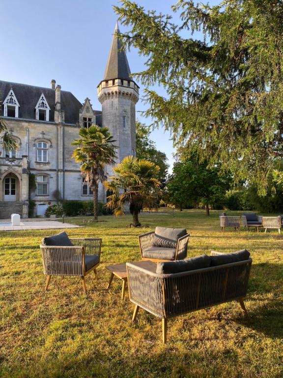 Villa Château Borgeat de Lagrange - gîte d'exception 1 Route du Marais, 33390 Blaye