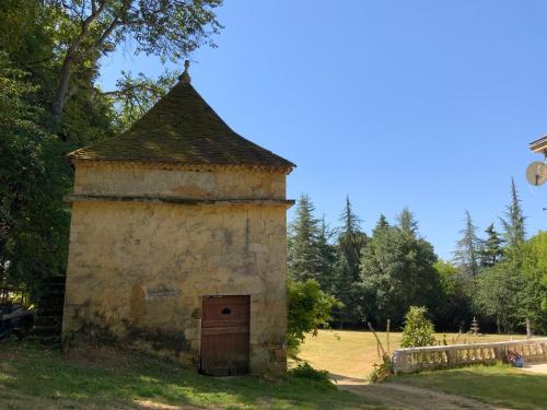 B&B / Chambre d'hôtes Château d'Argentonesse 1319 Route de Beynac Castels