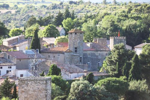 Maison de vacances Chateau Dagel Exclusive rental 18 people 6 Place du Château Agel