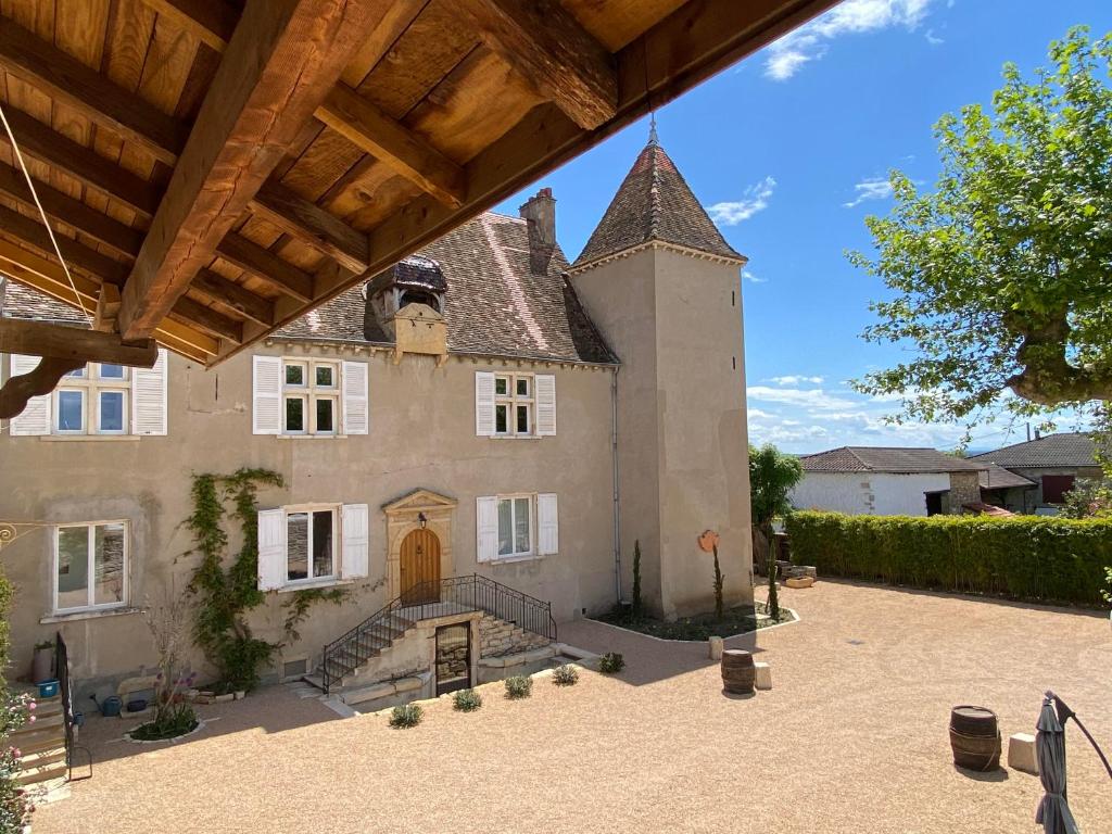 Maison d'hôtes Château de Chatenay - Macon 48 Rue de Châtenay, 71000 Sancé