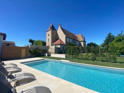 Maison d'hôtes Château de Chatenay - Macon 48 Rue de Châtenay Sancé