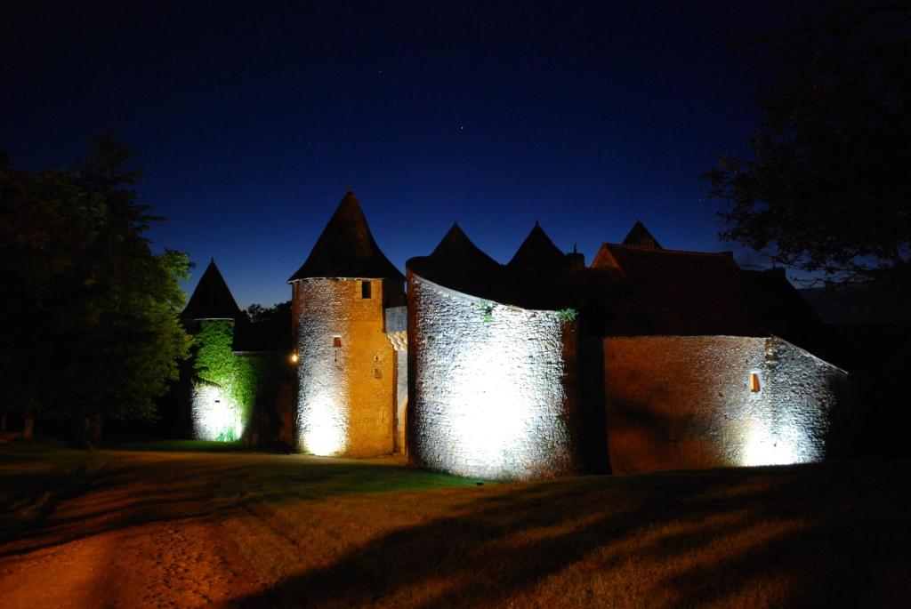 Maison d'hôtes Chateau de Forges chateau de Forges, 36300 Concremiers