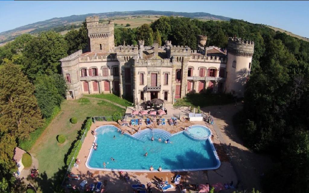 Maison d'hôtes Château de la Grange Fort Château de la Grange Fort, 63500 Issoire