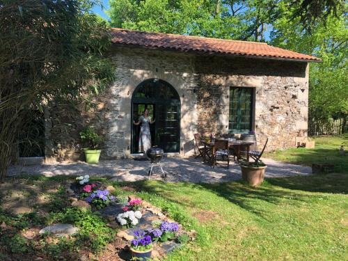 Chateau de la Preuille Gites Saint-Hilaire-de-Loulay france