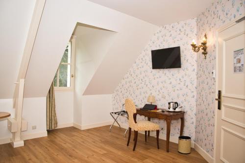 Hôtel Chateau de la Rozelle 15 bis rue de La Rozelle Cellettes