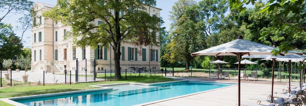 Hôtel Château de Montcaud Château de Montcaud, 30200 Sabran