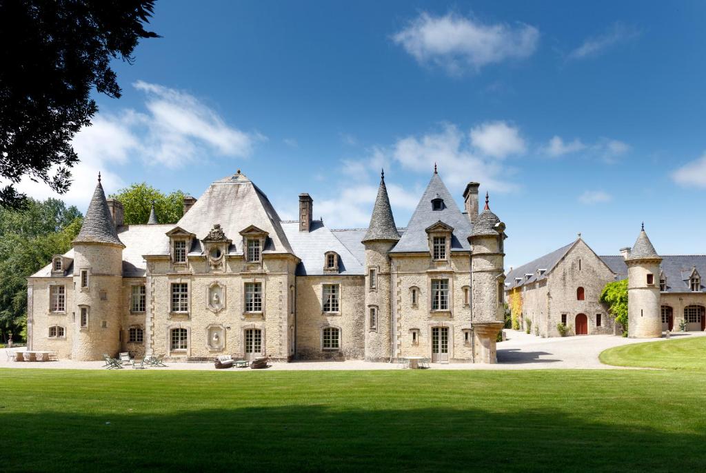 Maison de vacances Chateau de Servigny 2 Route de Servigny, 50700 Yvetot Bocage