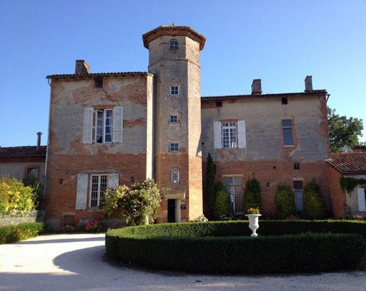 B&B / Chambre d'hôtes Chateau de Thegra Route de Gauré, 31130 Balma