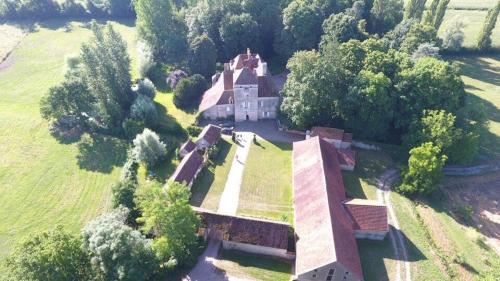 Chateau de Vesset Tréteau france