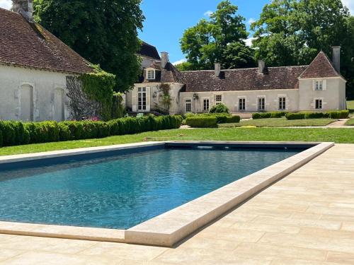 Château de Villemorien Villemorien france