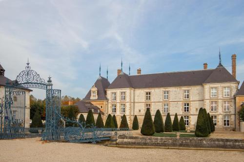 Château de Vitry-la-Ville Vitry-la-Ville france