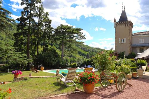 Maisons de vacances Chateau des Janroux Château des Janroux, 51 impasse des Janroux Juliénas