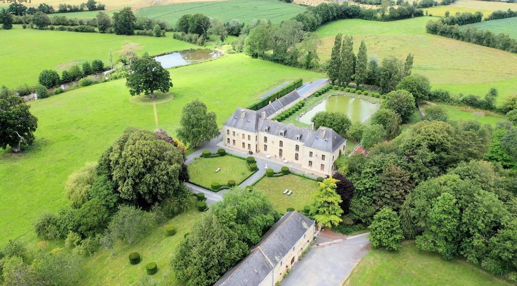 Hôtel Château du Bû Château du Bû, 14240 Anctoville