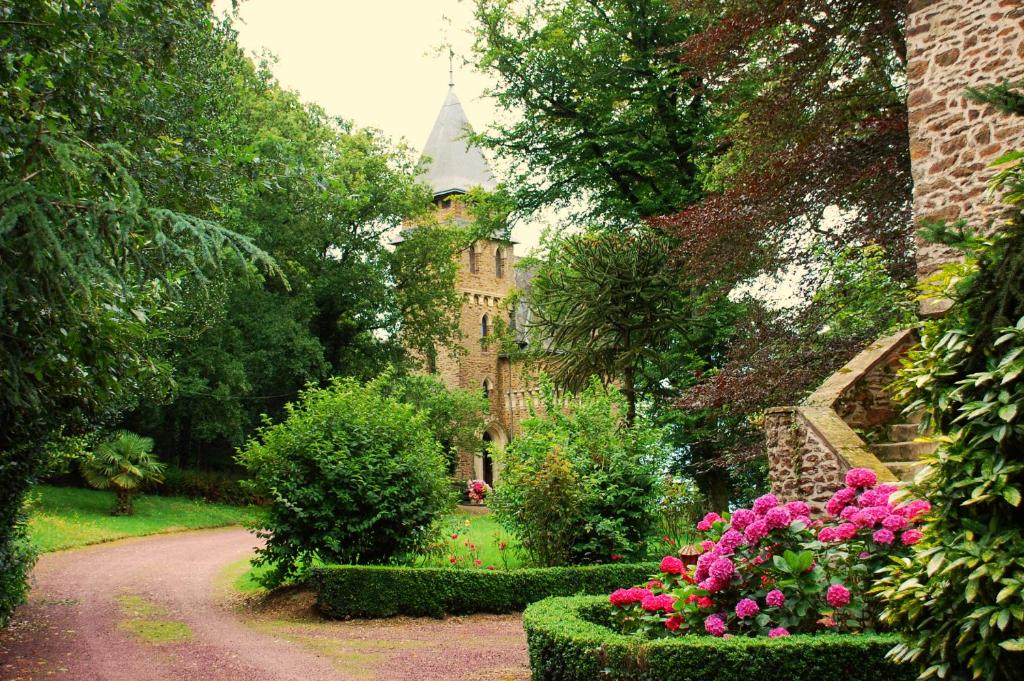 Séjour à la campagne Chateau du Mur Chateau Le Mur, Le Mur, Comblessac 35330 France, 35330 Comblessac